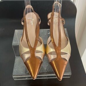 HOPE made in Italy Bronze and Gold Sling Back Kitten Heel Pointed Toe Shoe